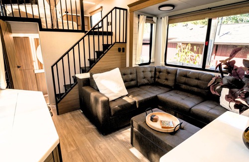 Big Lake House | Unwind in comfort at The Grand Legacy Lodge Luxury