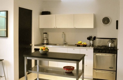 Historic Eastside Apartment | Upper Canyon Studio - Modern Santa Fe Getaway