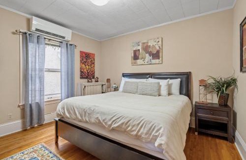 Kingfield House | Uptown Urban Living