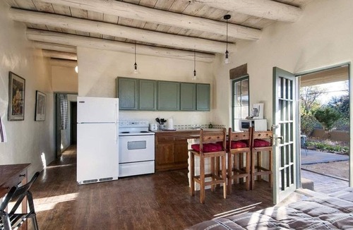 Nambe House | Vacation Casita Manzana - next to Vineyard in Nambe, Santa Fe County, NM