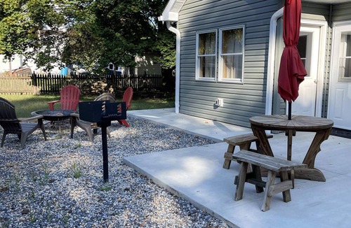 Bolivar House | Vacation Rental Thistle Cottage