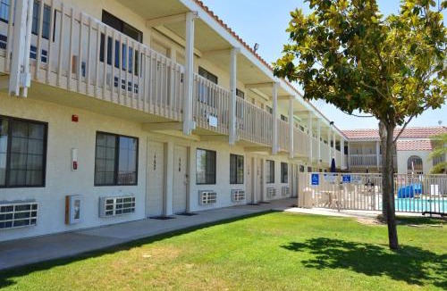 Buttonwillow Hotel | Vagabond Inn Buttonwillow North I-5