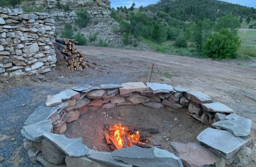 Raton House | Valentine's Northern New Mexico Mountain Ranch on Colorado Border retreat