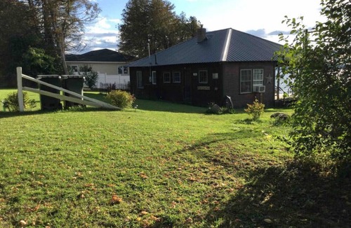 Grand Isle Cottage | Vancie's Cottage on Lake Champlain