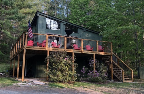 West Hartford House | Vermont 'Treehouse' at Quechee Club, Sleeps 6