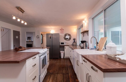 Waitsfield House | Village House 3 Bedroom Home