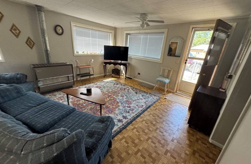 Antonito House | Vintage-Modern Adobe Escape 2 Bedroom 1 Bath