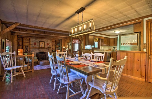 Skylark Beach House | Vintage Schroon Lake Farmhouse w/Private Beach!