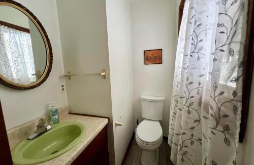 Wetmore House | Wagner Creek Hideaway