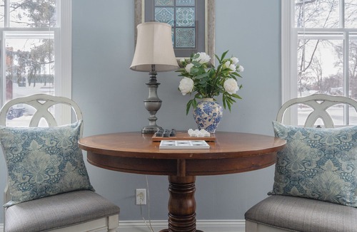 Prescott House | Walk to Downtown Prescott Shops, Dining and Riverfront at Cardinal Cottage