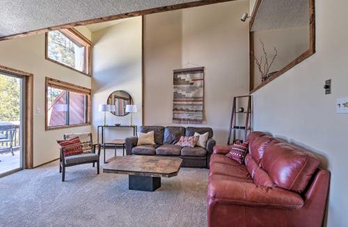 Angel Fire House | Warm Townhome with Sauna at Angel Fire Ski Lift