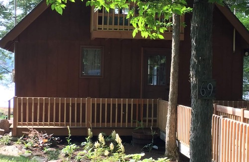 Hammond Cottage | Waterfront Cottage with Dock Great Fishing and Glorious Sunsets - Sleeps 5