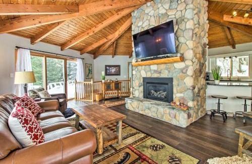 Nisswa House | Waterfront Gull Lake with Dock Family Friendly!