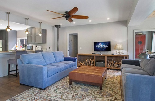 Friday Harbor House | Waterfront Paradise with Game Room! (BA)