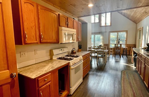 Corinth House | Waterfront paradise, hot tub. Saratoga/Lake George. Super clean & sanitized.