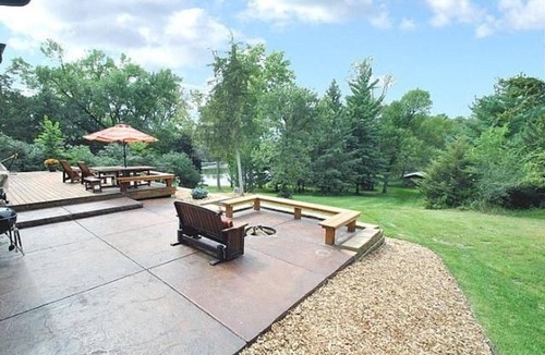 Saint Paul Park House | Waterfront Property On 3 Acres With Home Theater And Large Deck