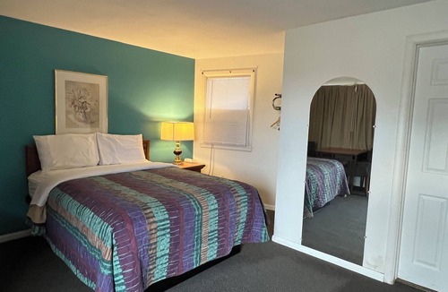 La Crosse Hotel | Welch Motel