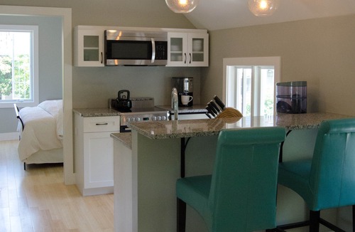 South End Apartment | Wellness Suite Nestled In Downtown Burlington