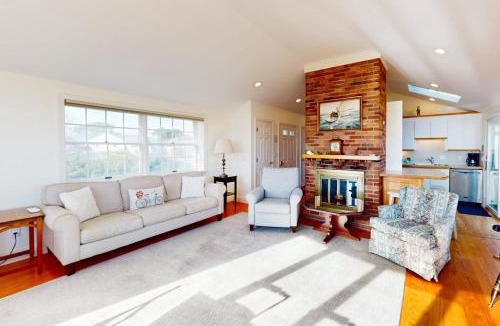 West Dennis House | West Dennis Dockside