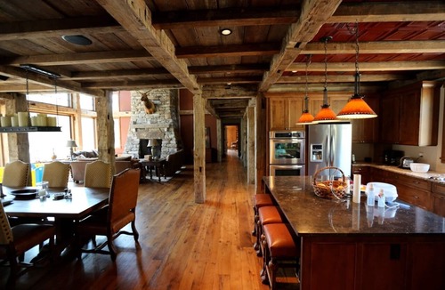 Jamaica House | Western Mountain Lodge on River and Close to Stratton