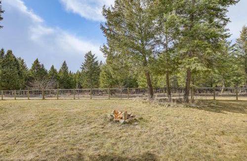 Eureka House | Wild Adventures in Eureka! Amish-Crafted Cabin