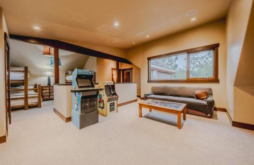 Eureka House | Wilderness Club Manor For 20