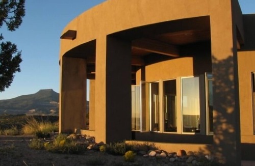 Youngsville House | *WILL TAKE YOUR BREATH AWAY* 360 Degree Views of Abiquiu Lake & Ghost Ranch