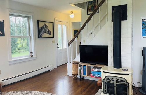 Lyndon House | Willoughby Way off picturesque Darling Hill Roadnn
