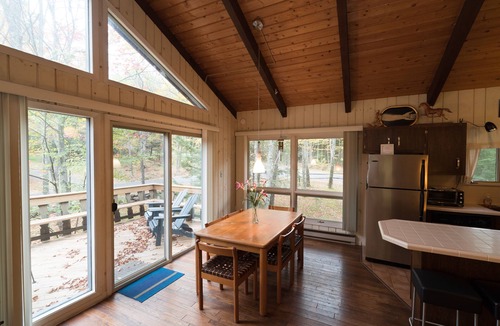 Hensonville Ski Chalet | Windham Immaculate Ski Chalet with Awesome Fire Pit. Available 25/26 Ski Season!