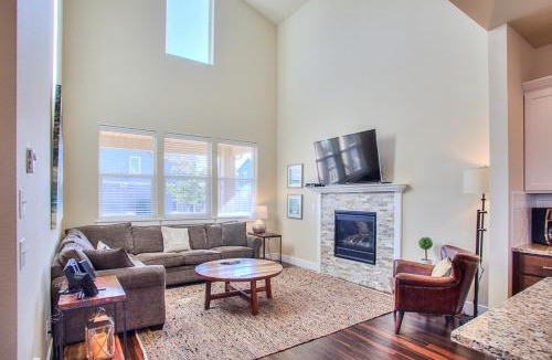 Ocean Shores House | Windswept Cottage