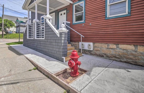 Winooski Apartment | Winooski Main Street Apartment w/ Updated Interior