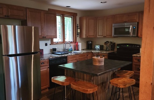 Wilmington House | Winter season rental now available in Chimney Hill! December 1st-April 1st