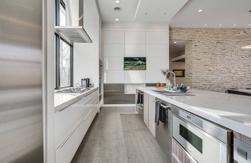 North Hudson House | Wisconsin Home w/ Infinity Pool, Hot Tub & Deck!
