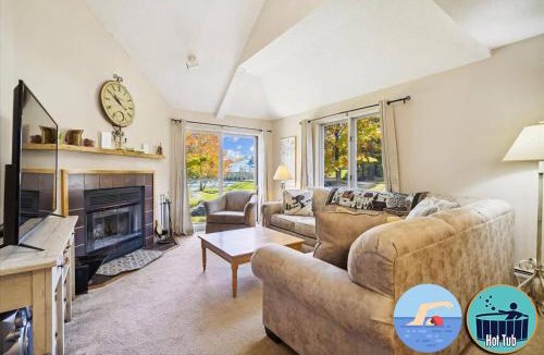Killington House | Woods V17 2-Bed & Loft with Fireplace, whirlpool tub, and sports center