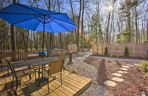 Higgins Lake House | 'Work, Play & Get Away Cabin' Near Higgins Lake!
