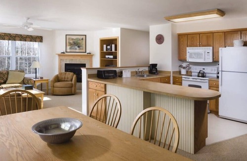 Jeffersonville Condo | Wyndham Smugglers' Notch | 1BR/1BA King Bed Suite