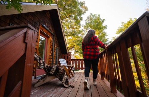 Keene Apartment | Xplorer II - Keene | Modernized Private Apartment in Town | Centrally Located to Major Trailheads