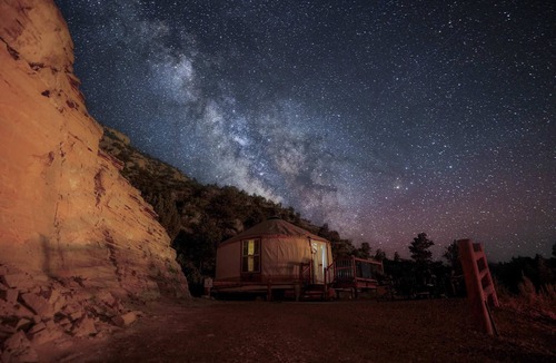 Orderville House | Yurt Overlook #6 w/stargazing near Zion & Bryce