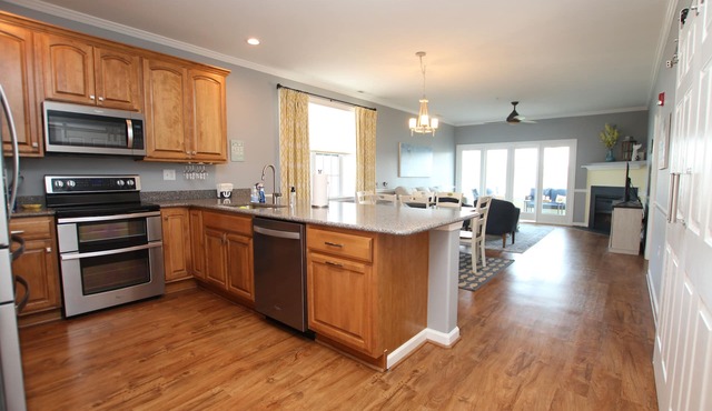 17436 Slipper Shell Way, Unit 17- Beautiful and spacious end unit condo in Lewes