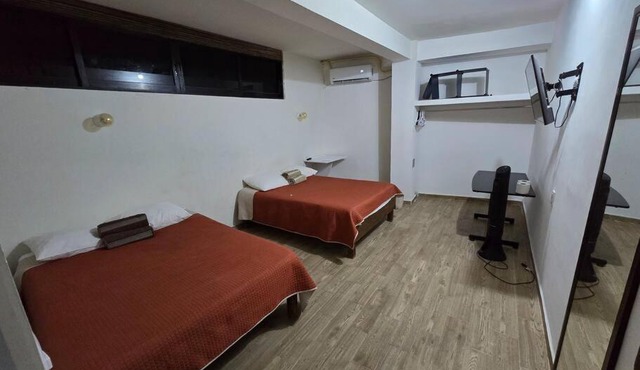 2 Recamaras con clima y cocina centrico, wifi, tv smart 222C