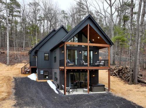 359 Susan Road: Ridge Water