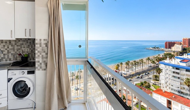 Beachfront, 12th Floor with Stunning Views, Maite 2, Benalmádena