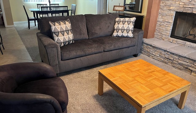 Charming 2 bed/2 bath condo at Lake of the Ozarks! With Dock Slip!