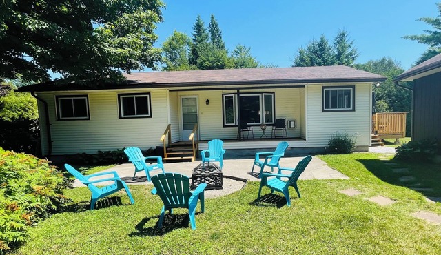 Cozy 3 Bedroom Cottage in Beautiful Point Clark