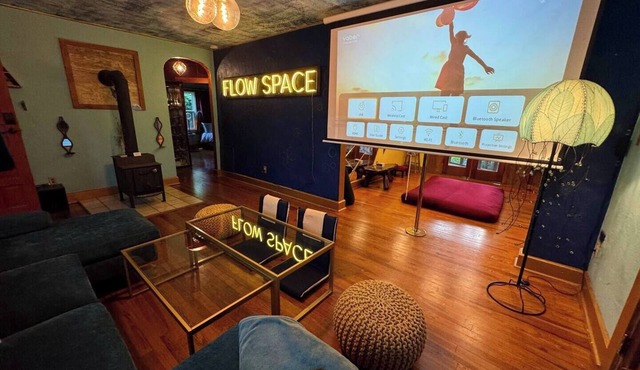 Creatives Getaway in Gainesville Florida