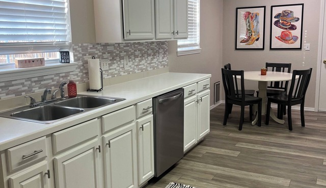 Enjoy game days or a fun weekend in this charming 3 bedroom house in Stillwater!