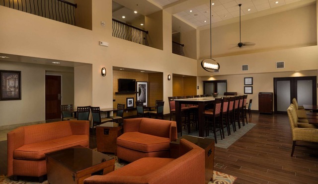 Hampton Inn Suites Altus