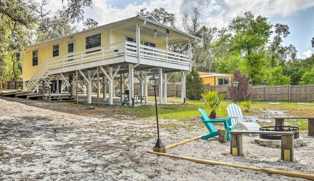 Hawthorne Hideaway w/Waterfront Fire Pit!
