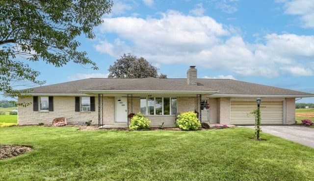 Hershey Cottage: Fire Pit, Game Room on Amish Farm