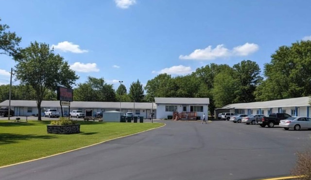 Hilltop Motel